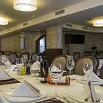 Family Delta Hotel