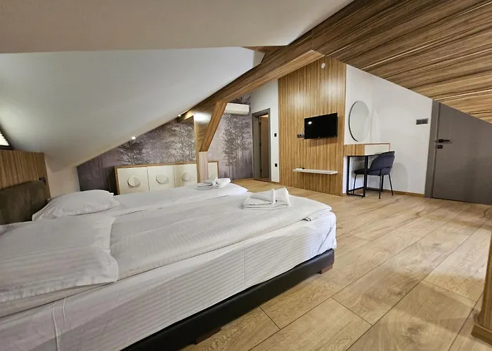 Hotel Family Delta 3*