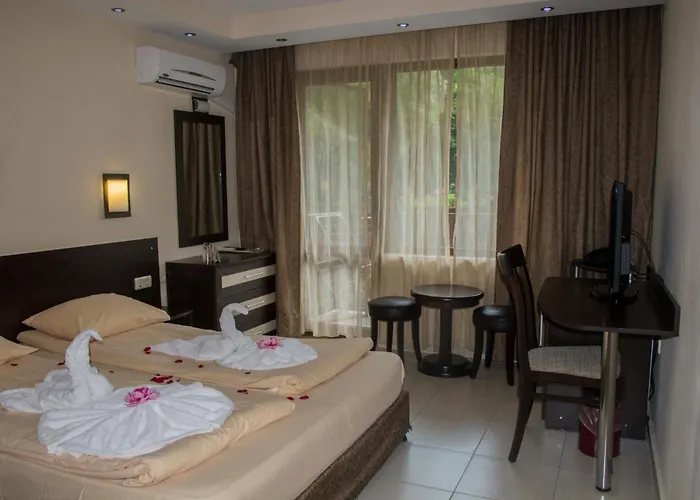 Hotel Family Delta 3*